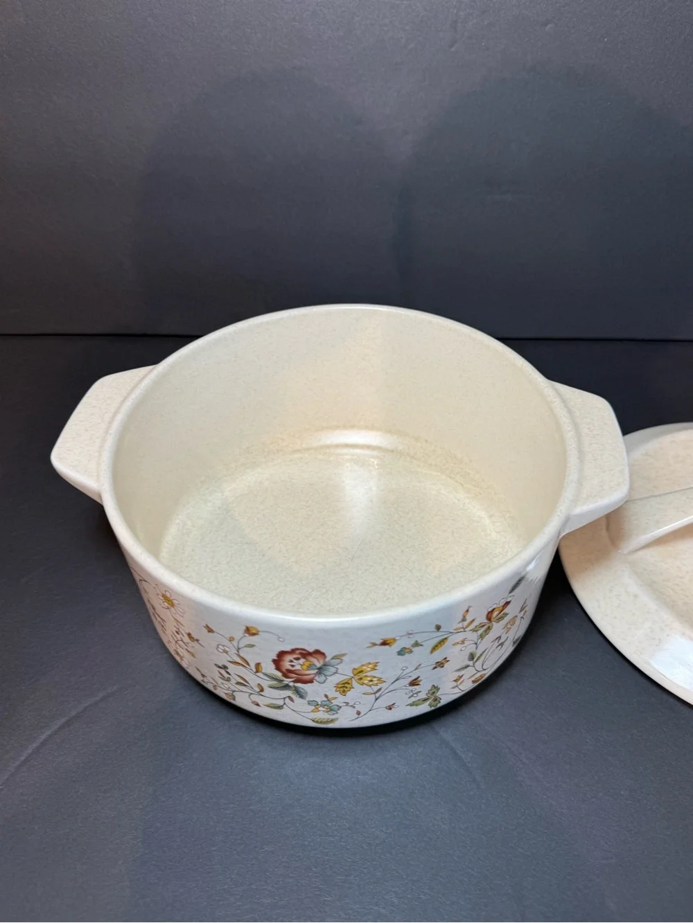 Vintage Lenox Temper-Ware Merriment 1.25 Qt Casserole Dish w Lid Vegetable -1970